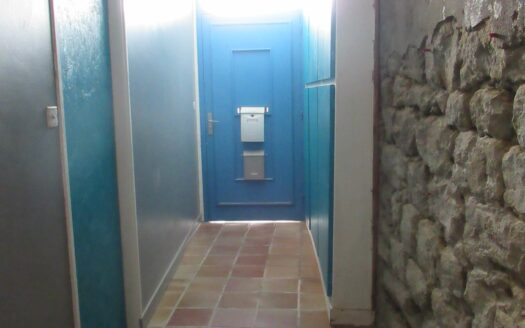 Audierne T2 avec vue mer sur le port de plaisance, à 5min à pied de la plage