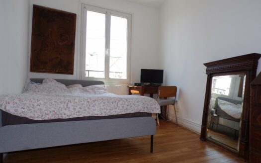 Mellinet proche Tram L1 : T2 au calme, lumineux, traversant avec vue dégagée sans vis-à-vis